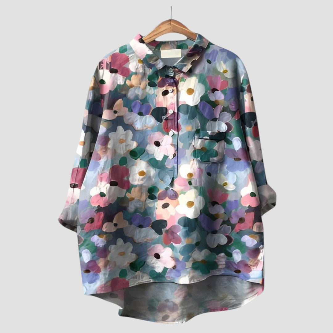 Birgit | Farbenfrohe Oversize-Bluse mit floralem Aquarellmuster