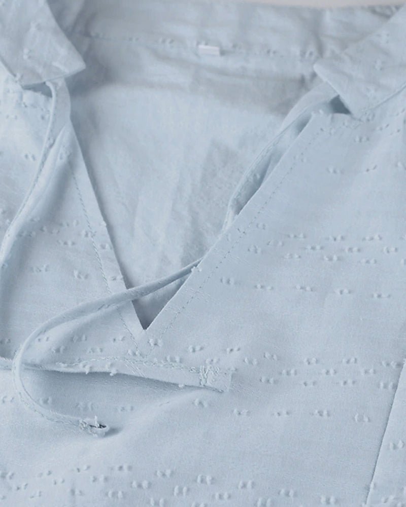 Mira | Luftiges Strandkleid mit V-Ausschnitt und Ärmeln