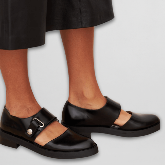 Leonore | Retro-inspirierte Mary Janes mit Schnallendetail