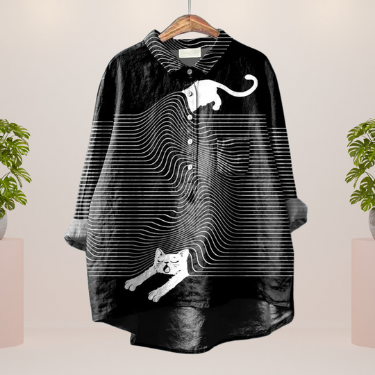 Freya | Trendiges Shirt mit modischem Kunstprint