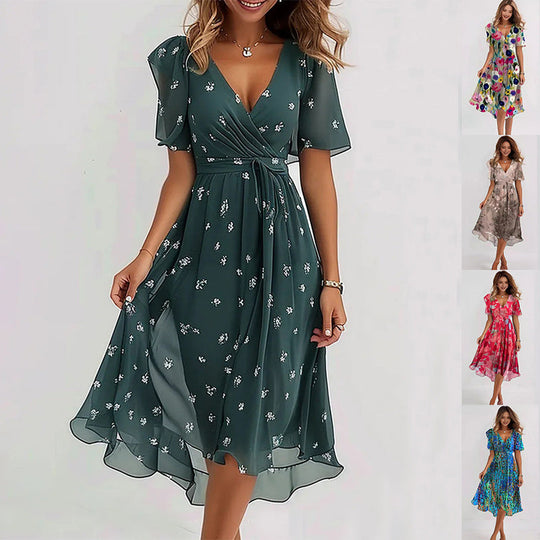Elena | Luftiges Wickelkleid mit floraler Note