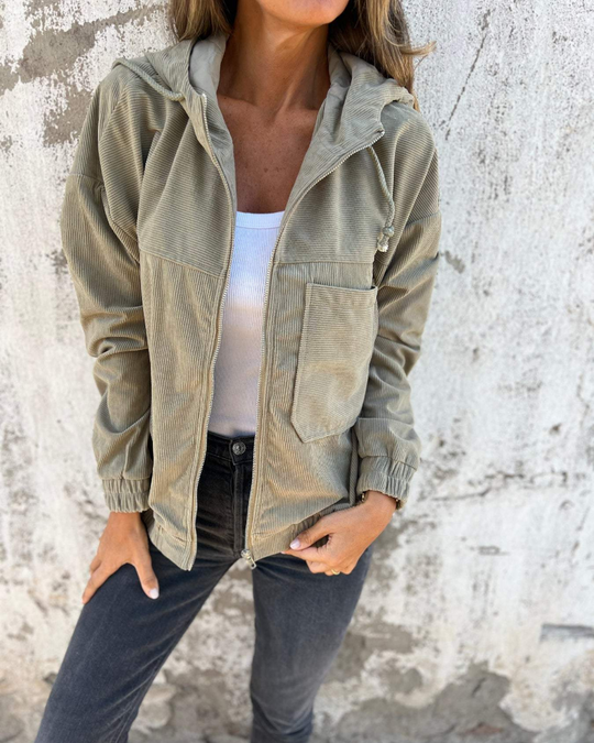Marion | Cordjacke mit Kapuze und Retro-Flair für Frauen