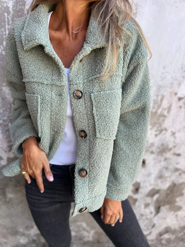 Luna | Kurze Wolljacke mit Reverskragen