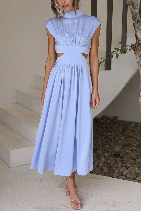 Quincy | Modernes Sommerkleid mit Cut-Out und Taschen