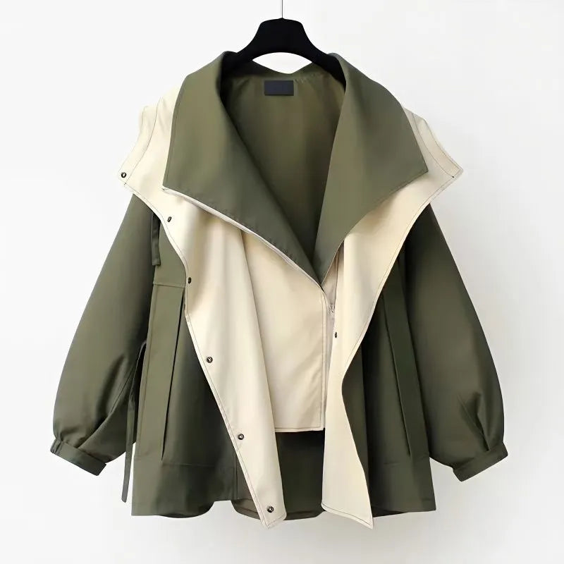 Carina | Funktionale Übergangsjacke mit verstellbarer Taille