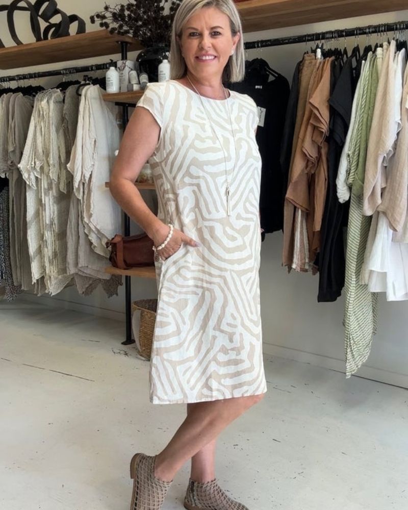 Regina | Vintage Kleid mit femininer Note