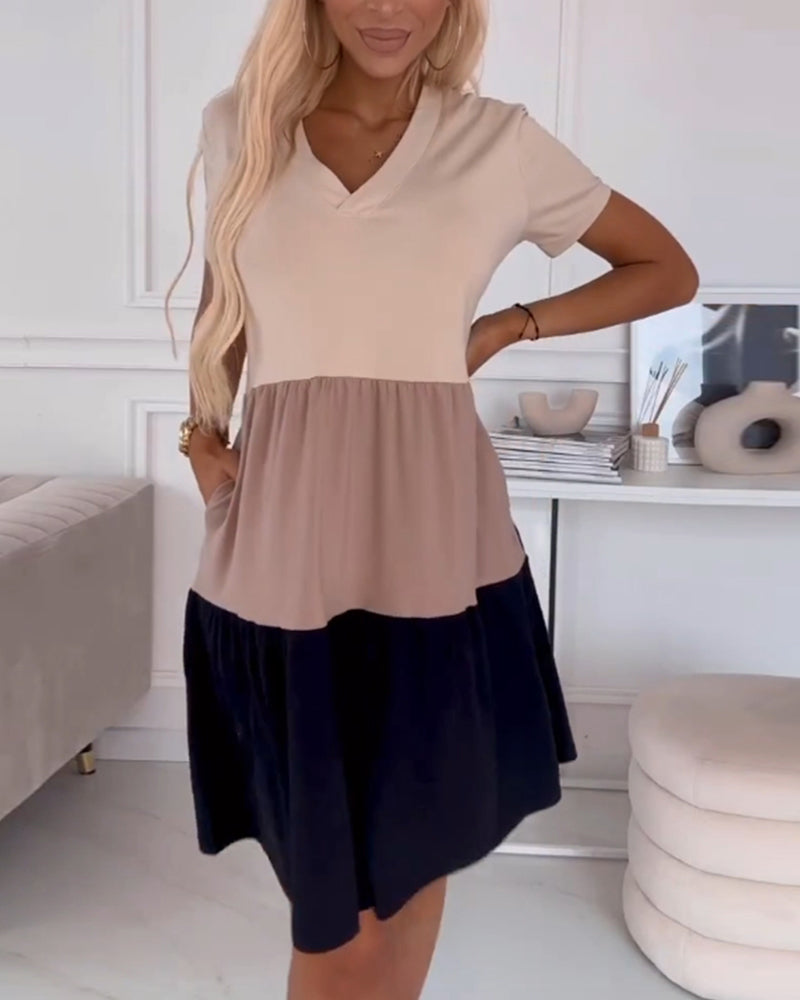Alva | Farbblock Freizeitkleid mit entspanntem Schnitt