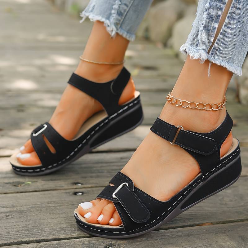 Dorothee | Orthopädische Komfortsandalen mit verstellbaren Riemen