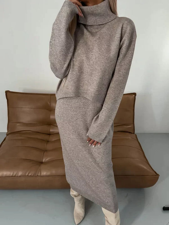 Sonja | Kleid mit Rollkragenpullover