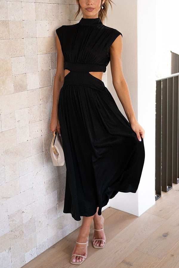 Quincy | Modernes Sommerkleid mit Cut-Out und Taschen