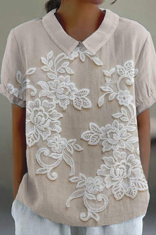 Cilly | Bluse mit verspieltem Kragen und zarten Stickereidetails