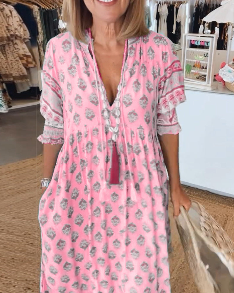 Alma | Fließendes Sommerkleid mit modernem Print