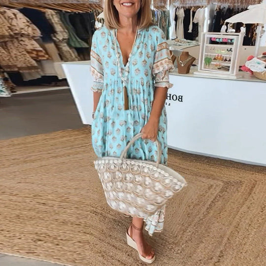 Alma | Fließendes Sommerkleid mit modernem Print