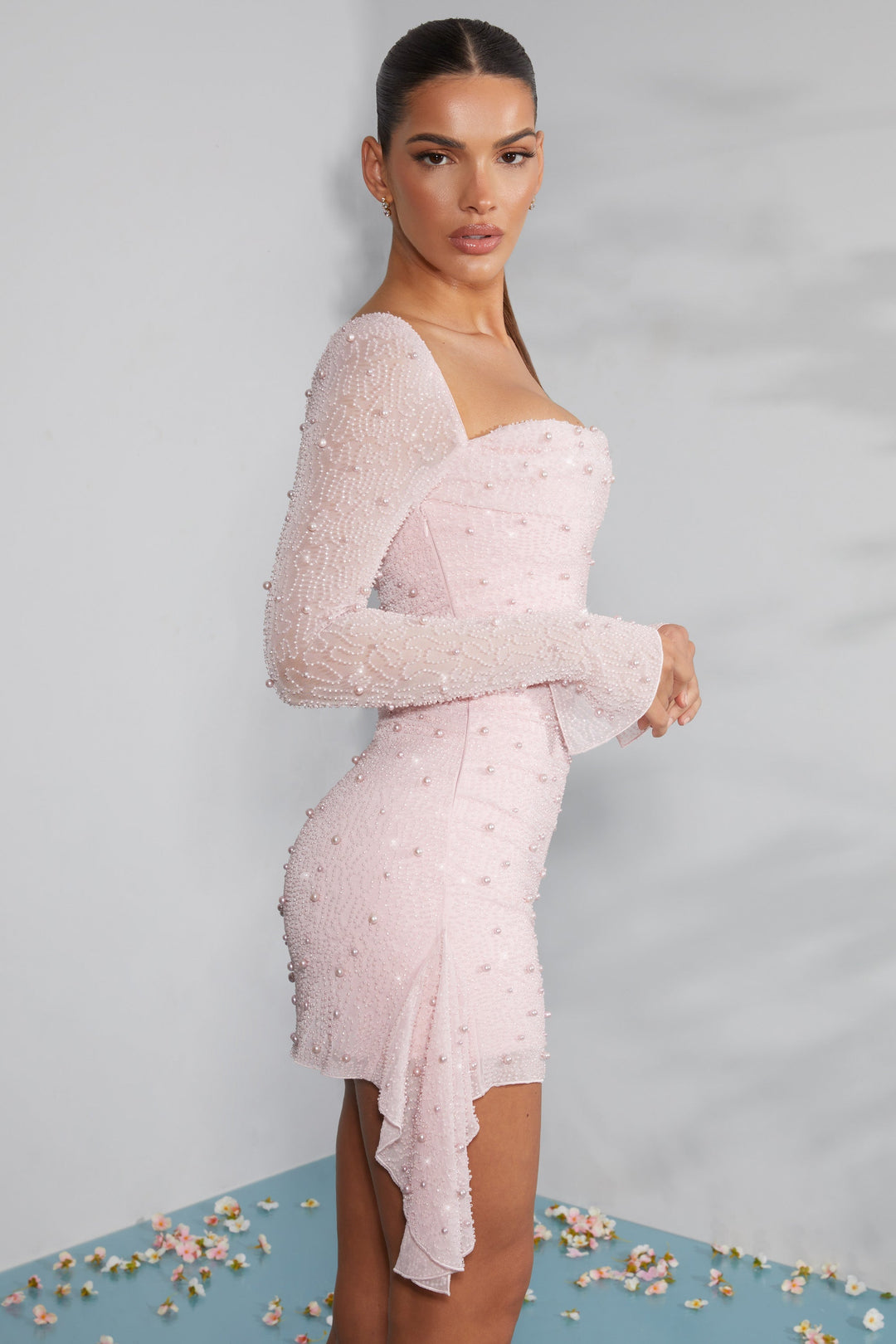 Kendall | Elegantes Kleid mit pinken Perlen