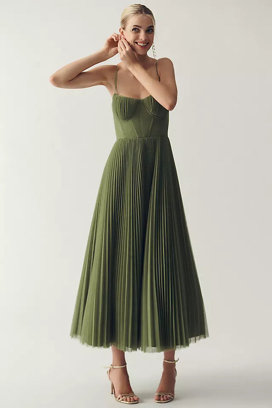 Claire | Plissiertes Tüllkleid mit asymmetrischem Schnitt