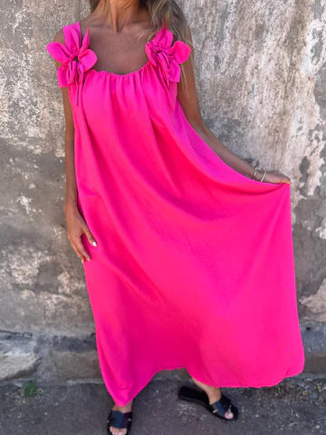 Livia | Damenkleid in einfarbigem Design mit Blumenmuster und U-Ausschnitt