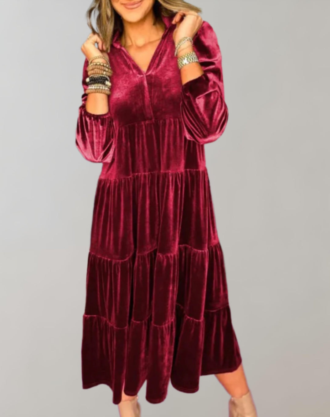 Louiza | Fließendes Kleid aus Samt mit V-Hals