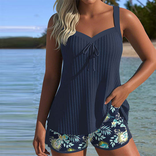Elfriede | Gestreifter Tankini mit bequemem Strandshorts