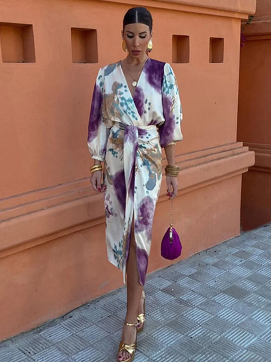 Larissa | Elegantes Kleid mit V-Ausschnitt für einen raffinierten Look