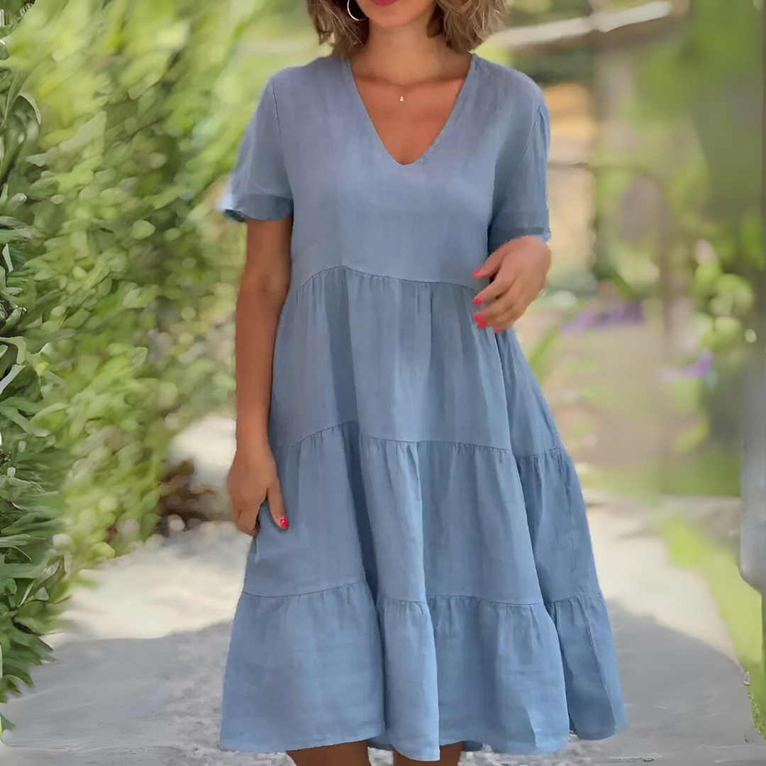 Charlotte | Leichtes Kleid mit V-Ausschnitt und eleganter Silhouette