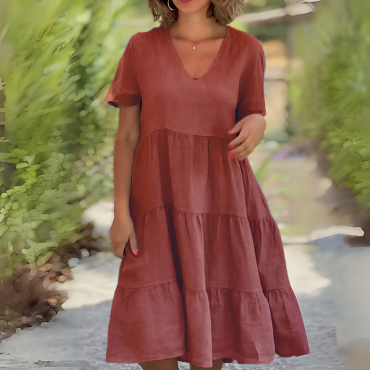 Charlotte | Leichtes Kleid mit V-Ausschnitt und eleganter Silhouette