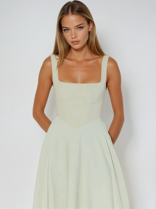 Greta | Elegantes Sommerkleid mit fließendem Schnitt