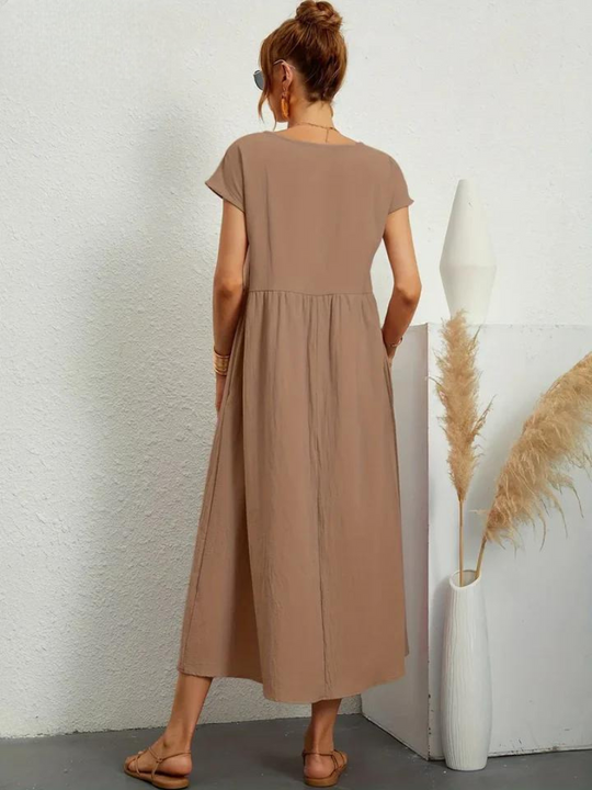 Petra | Luftiges Sommerkleid mit fließendem Design