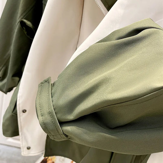 Carina | Funktionale Übergangsjacke mit verstellbarer Taille