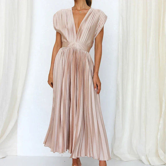 Hedwig | Elegantes Damenkleid mit femininer Silhouette