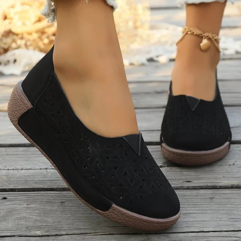 Sarah | Praktische Slip-Ons für ganztägigen Komfort