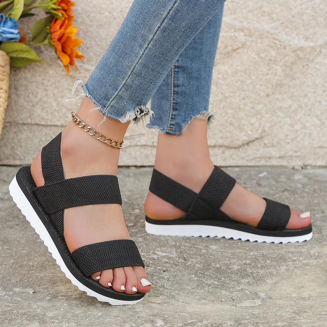 Daniela | Atmungsaktive Slip-Ons für jede Jahreszeit