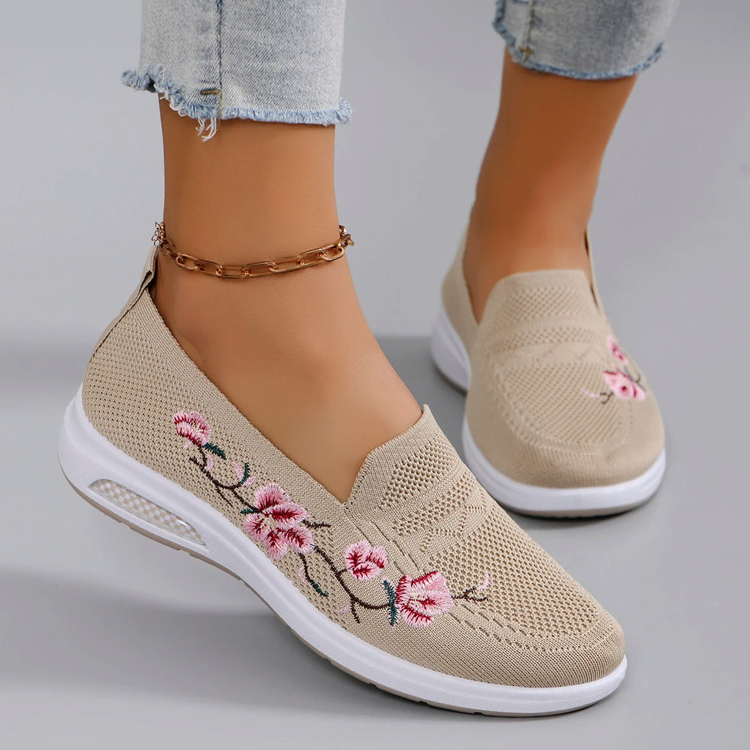 Elena | Komfortable Slip-On-Schuhe für unterwegs
