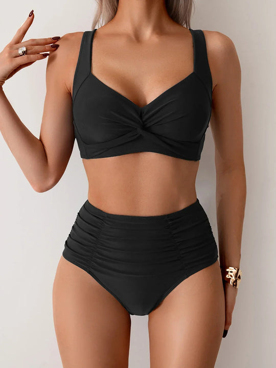 Frauke | Sommerliche Bikiniset mit hoher Taille und femininer Silhouette