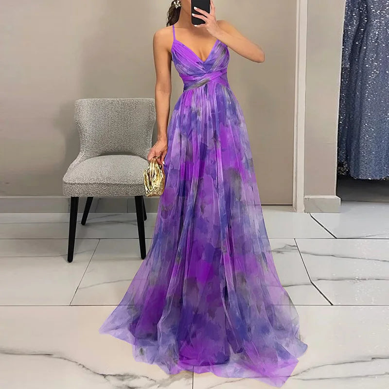 Giselle | Fließendes Maxikleid mit floralen Akzenten