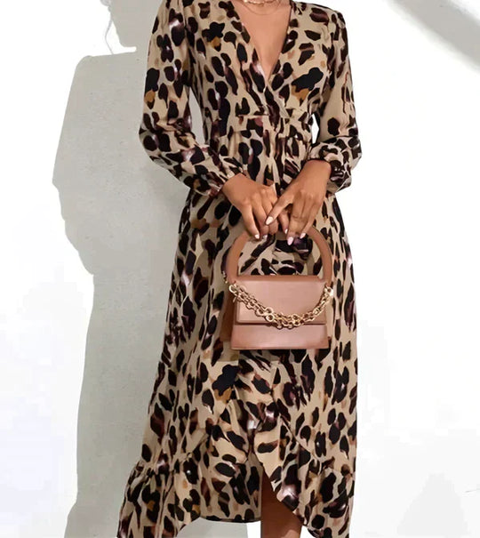 Margreet | Kleid mit Leopardenmuster und V-Ausschnitt