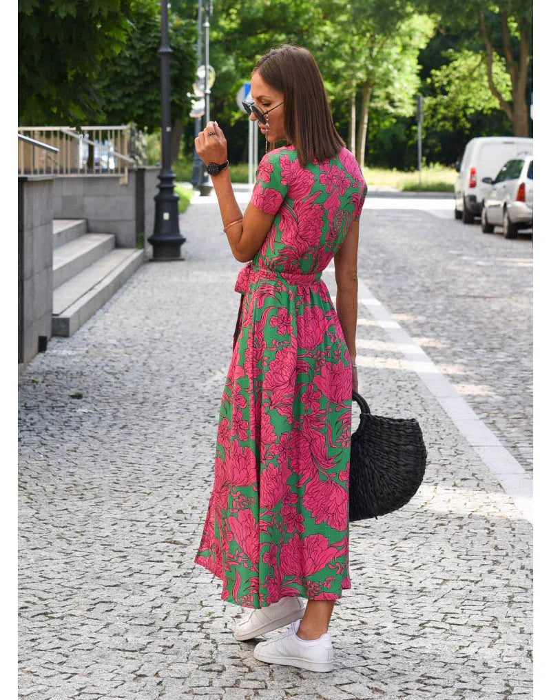 Sigrid | Elegantes Kleid mit femininer V-Ausschnitt-Silhouette