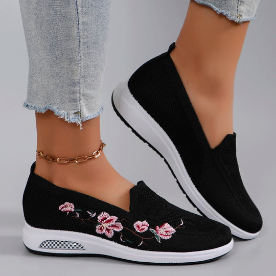 Elena | Komfortable Slip-On-Schuhe für unterwegs
