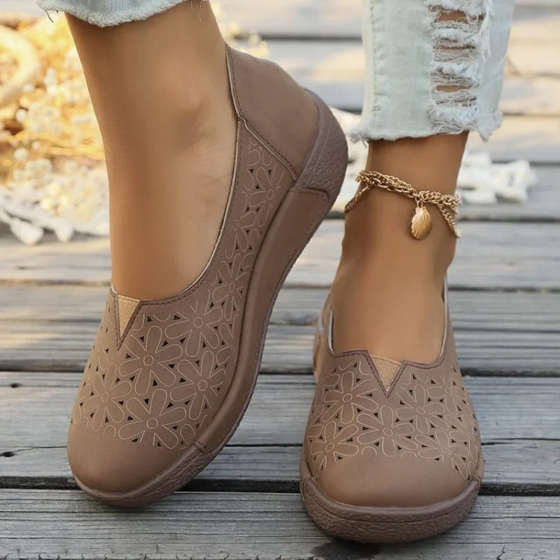 Sarah | Praktische Slip-Ons für ganztägigen Komfort