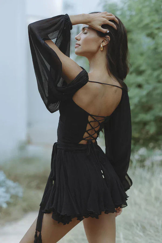 Ingrid | Feminin inspiriertes Kleid mit modernem Charme