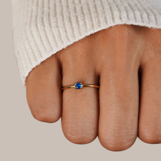 Lily | Personalisierbarer Geburtssteinring für jeden Tag