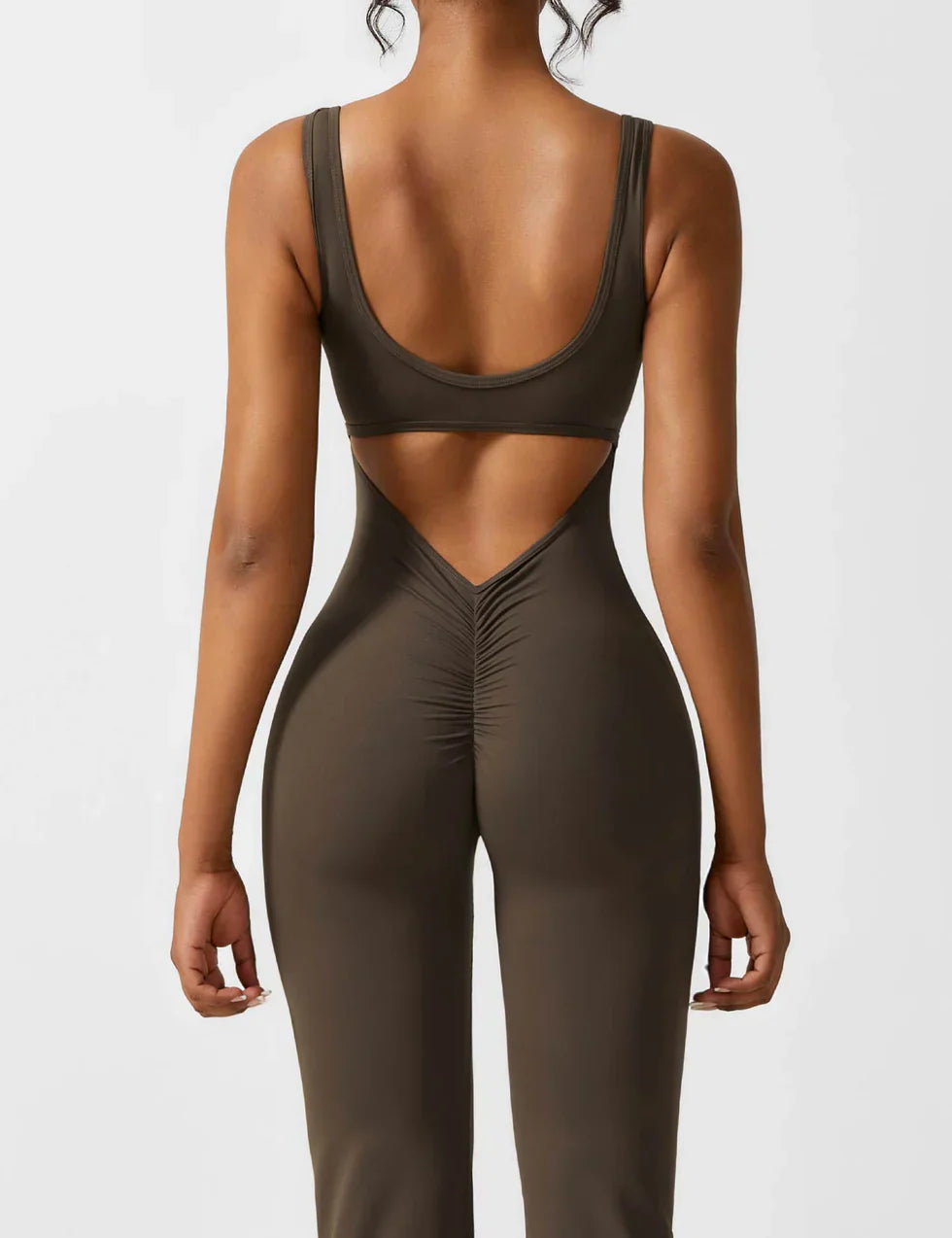 Manuela | Jumpsuit mit figurformendem Schnitt und flared Bein