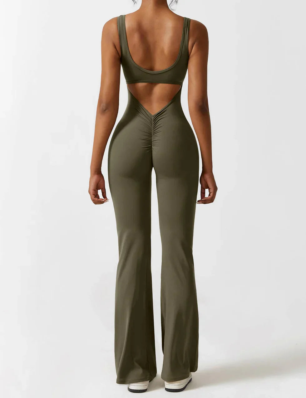 Manuela | Jumpsuit mit figurformendem Schnitt und flared Bein