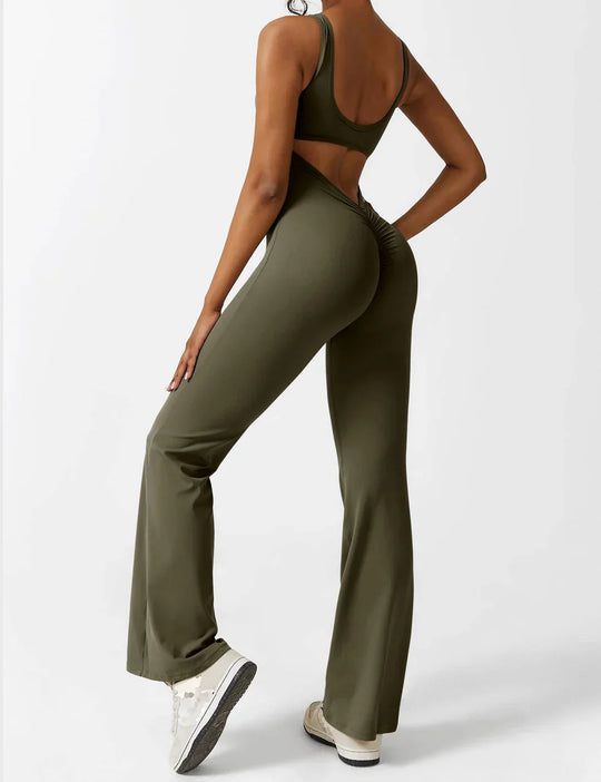 Manuela | Jumpsuit mit figurformendem Schnitt und flared Bein