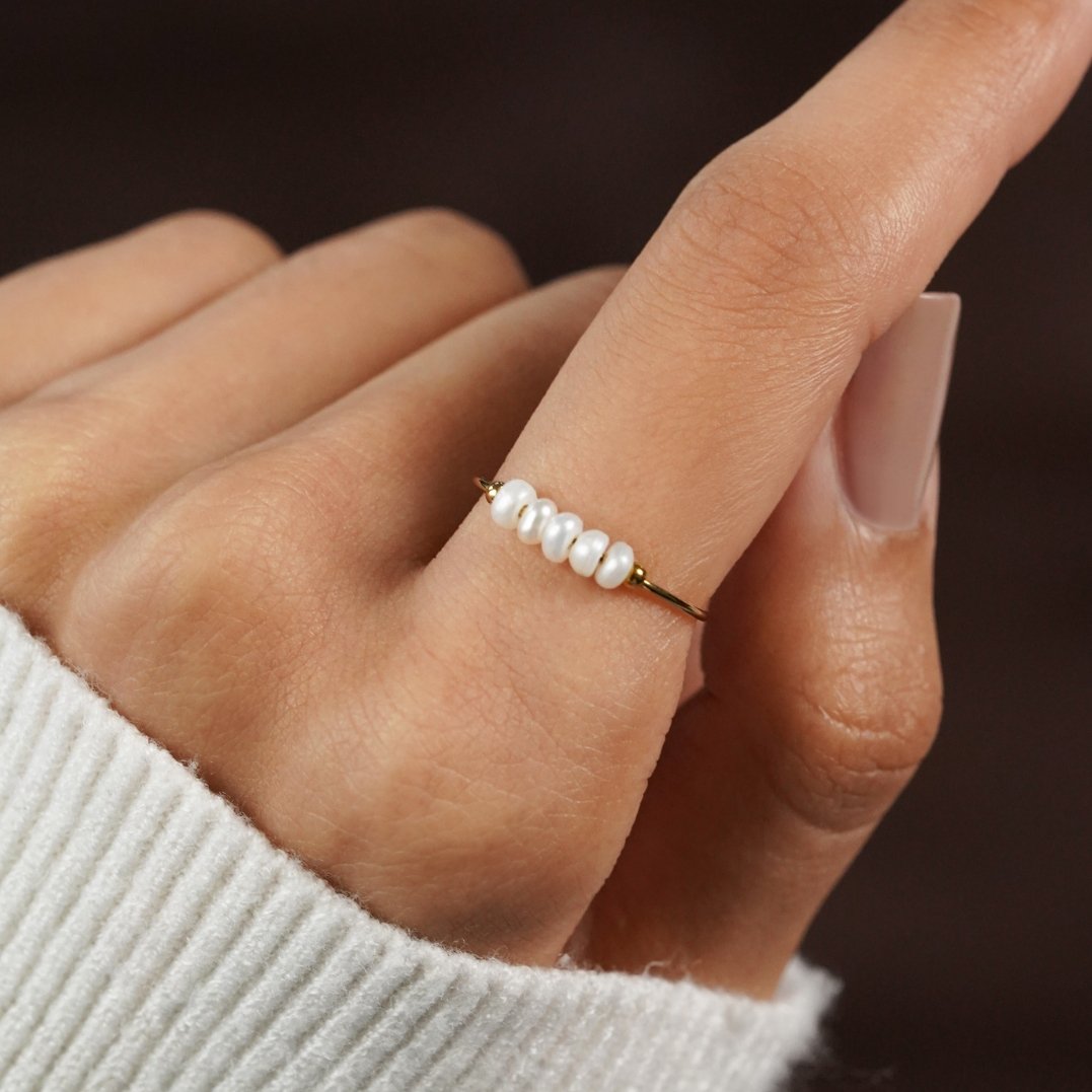 Grace | Schlichter Ring mit Süßwasserperle
