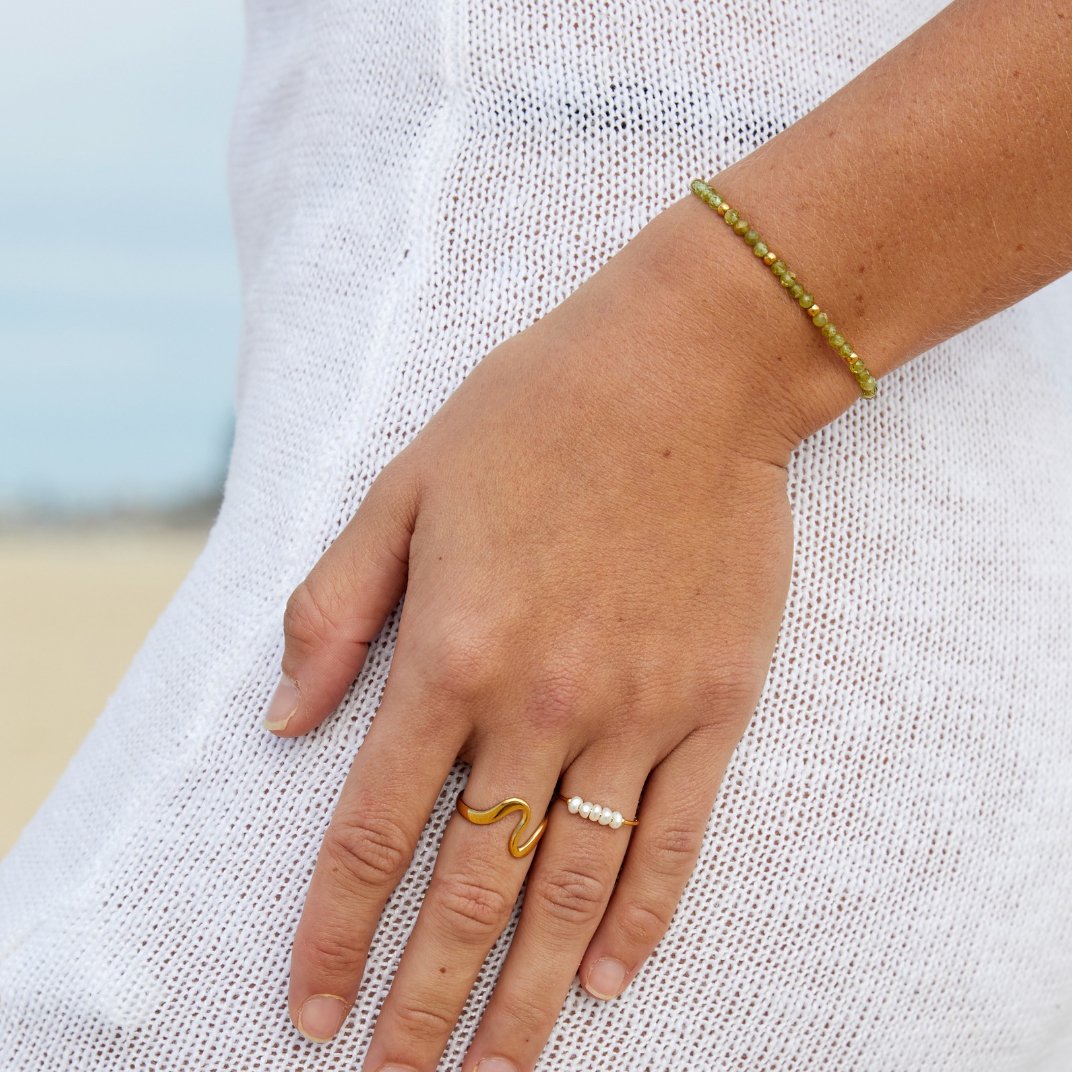 Grace | Schlichter Ring mit Süßwasserperle