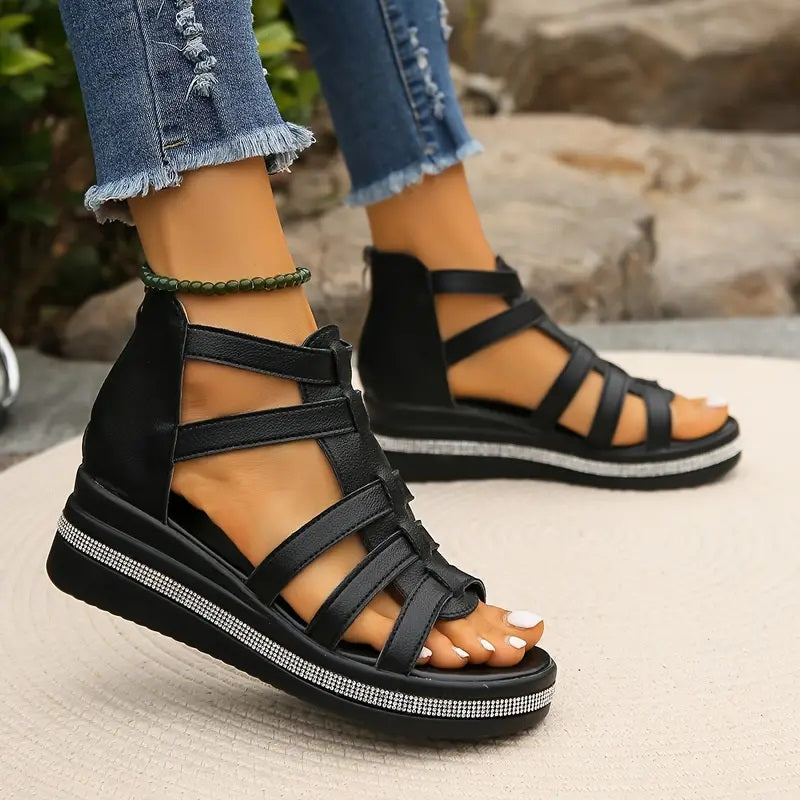 Margarete | Elegante Keilsandalette mit funkelndem Design für sonnige Tage