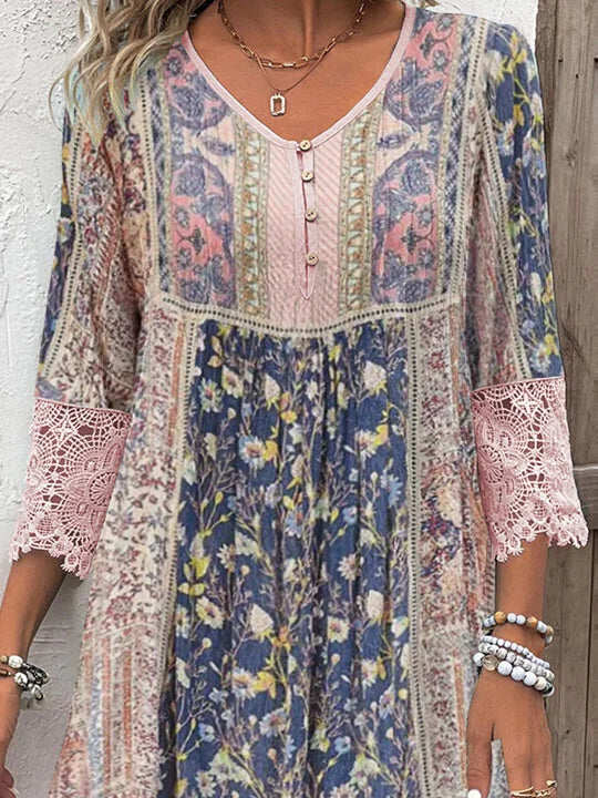 Kirsten | Feminin gemusterte Kleid mit Spitzenakzenten