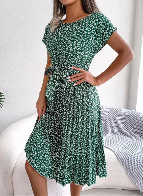Lilienne | Schickes Sommerkleid mit fließender Silhouette
