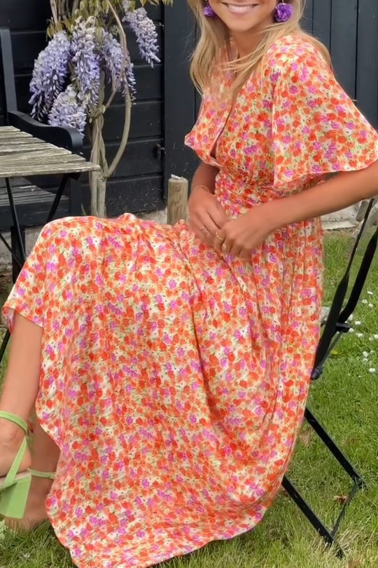 Hedda | Luftiges Sommerkleid mit floraler Eleganz