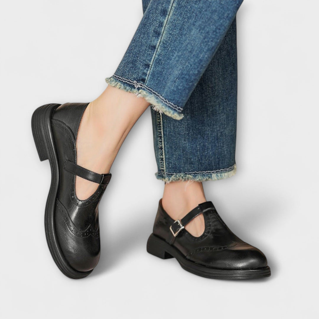 Barbara | Retro-inspirierte Mary Janes mit moderner Silhouette